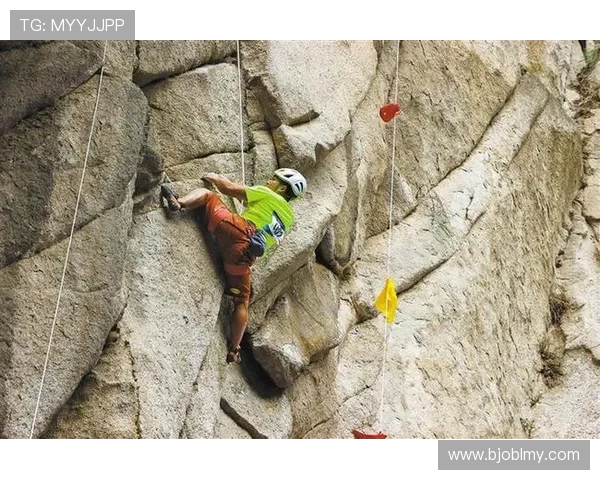 成都攀岩队实力崭露头角荣登全国攀岩实力排行榜第十名 成都攀岩队实力崭露头角荣登全国攀岩实力排行榜第十名
