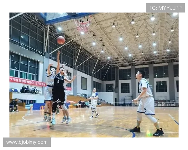 西安篮球队在选拔赛中以52分稳居积分榜首位展现强劲实力